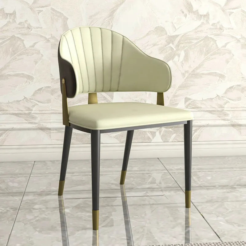 Chaise de salle à manger en cuir et fer avec accents dorés - Design moderne et ergonomique